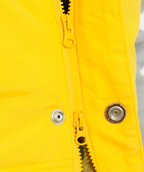 XLARGE（エクストララージ）の「PUFF VEST（ダウンベスト・メンズ・ブラック/イエロー/ネイビー・X-LARGE/MEDIUM/SMALL/LARGE）」の10枚目の写真