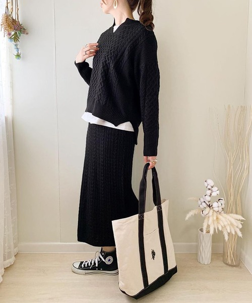 SUGAR BISKET（シュガービスケット）の「ケーブルニットセットアップ（ニット/セーター・レディース・ブラック/ブラウン/ダークグレー/スモークピンク/グレイッシュベージュ・M/L）」の15枚目の写真