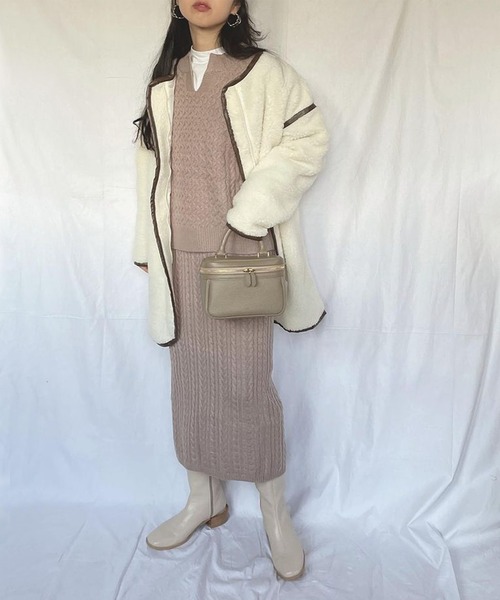 SUGAR BISKET（シュガービスケット）の「ケーブルニットセットアップ（ニット/セーター・レディース・ブラック/ブラウン/ダークグレー/スモークピンク/グレイッシュベージュ・M/L）」の21枚目の写真