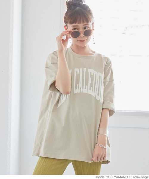 coca(coca)(コカ)の「ビックシルエットカレッジロゴTシャツ(Tシャツ/カットソー・レディース・ホワイト/ベージュ/チャコールグレー・ONE SIZE)」の21枚目の写真