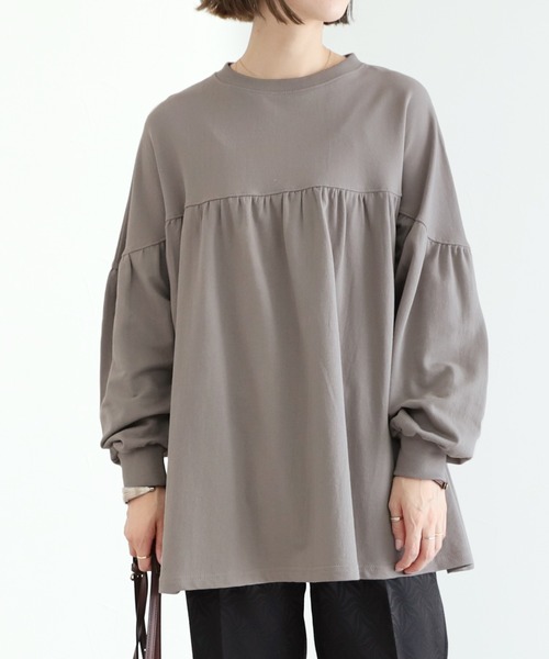 reca（レカ）の「ギャザーフレアカットソー（Tシャツ/カットソー・レディース・ミント/カーキ/ライトベージュ/グレイッシュベージュ/ブラック/パープル/ベージュ/アイボリー/ベージュ系その他・FREE）」の5枚目の写真