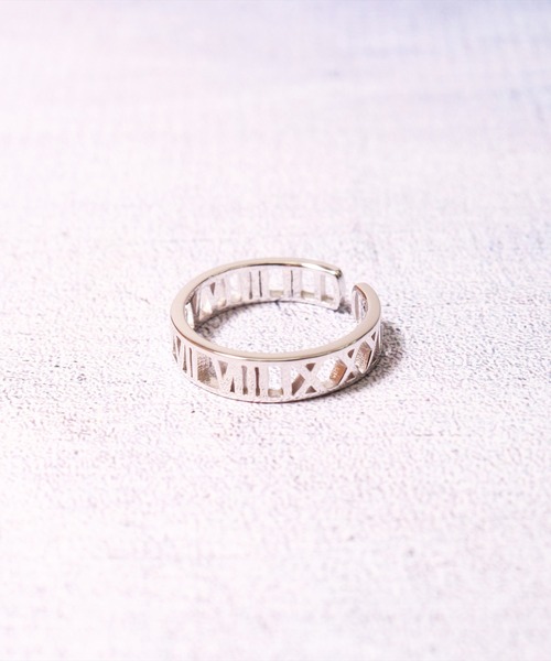 BAYBLO（ベイブロ）の「(EL)【ユニセックス】シルバー925 デザイン リング（リング・メンズ・シルバー系その他2/ゴールド/ゴールド系その他/その他7/シルバー系その他3/シルバー系その他5/ゴールド系その他2/ゴールド系その他3/ゴールド系その他4/ゴールド系その他5/ゴールド系その他6/ゴールド系その他7/シルバー系その他7/シルバー系その他/その他5/シルバー系その他6/ブラック系その他/その他2/シルバー系その他4/その他3/その他1/その他4/その他6/シルバー/ブラック系その他2・ONE SIZE）」の20枚目の写真