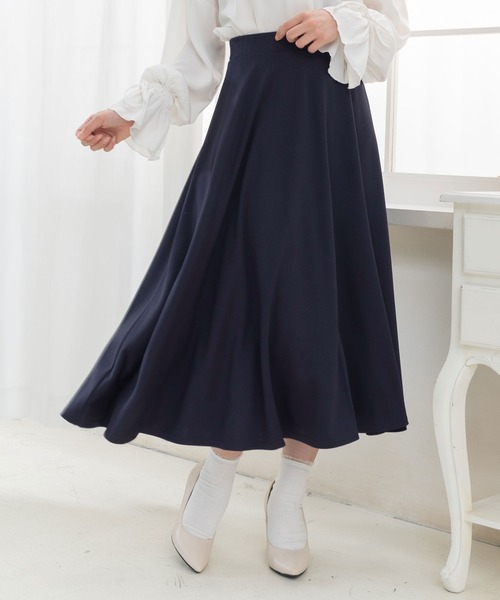 Newlyme（ニューリーミー）の「サーキュラーフレアマキシスカート（スカート・レディース・ネイビー/モカ/ブラック/ベージュ・MEDIUM/LARGE）」の4枚目の写真