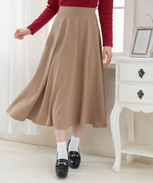 Newlyme（ニューリーミー）の「サーキュラーフレアマキシスカート（スカート・レディース・ネイビー/モカ/ブラック/ベージュ・MEDIUM/LARGE）」の6枚目の写真