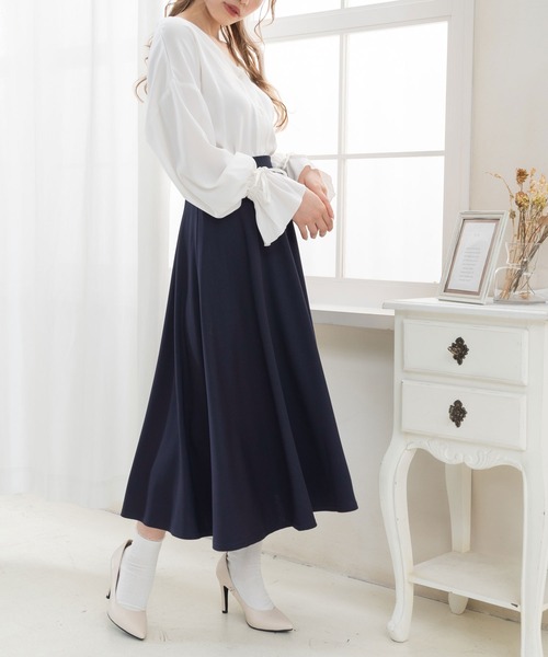 Newlyme（ニューリーミー）の「サーキュラーフレアマキシスカート（スカート・レディース・ネイビー/モカ/ブラック/ベージュ・MEDIUM/LARGE）」の9枚目の写真