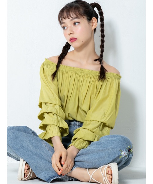 fifth calin（フィフスカラン）の「オフショルダーデザインスリーブブラウス（シャツ/ブラウス・レディース・ライトブルー/ピンク/ライム・MEDIUM）」の2枚目の写真