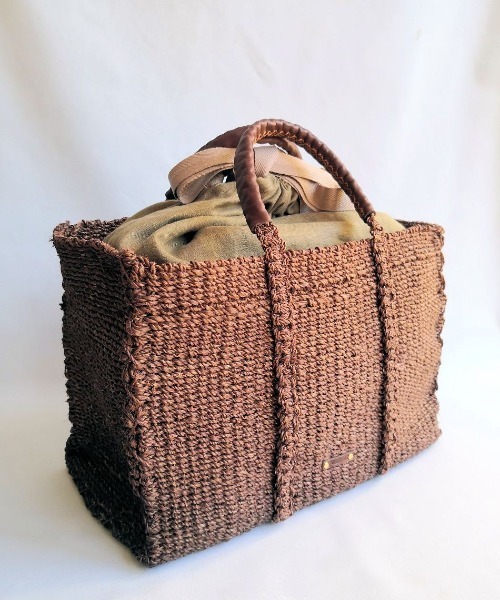 Flea Store（フリーストア）の「【Flea Store Vegetal】Lily アバカスクエアトート（かごバッグ・レディース・ピンクベージュ/ブラウン/ブラック/ライトブラウン・FREE）」の5枚目の写真