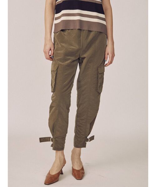 THE DAYZ TOKYO（ザデイズトーキョー）の「【THE DAYZ TOKYO】ナイロンワークパンツ（その他パンツ・レディース・ベージュ/カーキ・SMALL/MEDIUM）」の2枚目の写真