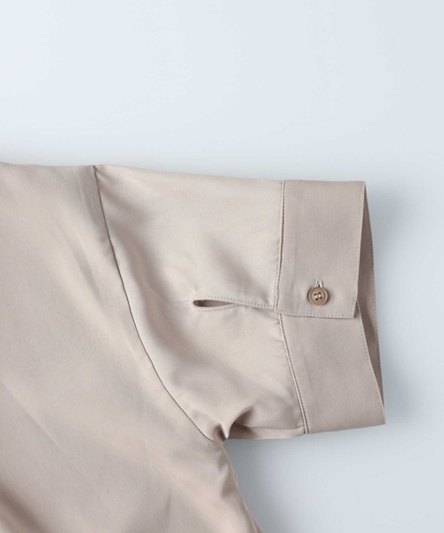 HONEYSUCKLE ROSE（ハニーサックルローズ）の「【HONEYSUCKLE ROSE】スキッパーシャツ（シャツ/ブラウス・レディース・ベージュ/ホワイト/ネイビー・M/L）」の22枚目の写真