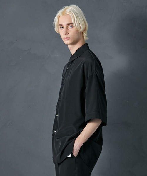 PUBLIC TOKYO(パブリックトウキョウ)の「コンフォートリラックスサテンライクシャツ / 半袖シャツ(シャツ/ブラウス・メンズ・ベージュ/パープル/ブラック/ライトブルー/ホワイト/ピンクベージュ/ダークグレー/サックスブルー/ダークグリーン/ライトグレー・1/2)」の20枚目の写真