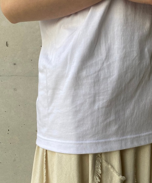 CAPRICIEUX LE'MAGE(カプリシューレマージュ)の「〈新色追加/ネイビー〉Olive Tシャツ(Tシャツ/カットソー・レディース・チャコールグレー/オフホワイト/グレイッシュベージュ/ネイビー・FREE)」の20枚目の写真