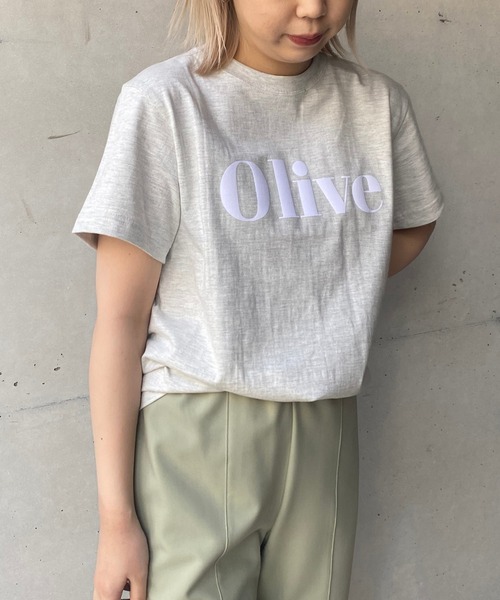 CAPRICIEUX LE'MAGE(カプリシューレマージュ)の「〈新色追加/ネイビー〉Olive Tシャツ(Tシャツ/カットソー・レディース・チャコールグレー/オフホワイト/グレイッシュベージュ/ネイビー・FREE)」の6枚目の写真