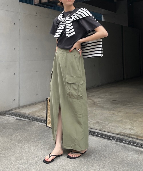 CAPRICIEUX LE'MAGE(カプリシューレマージュ)の「〈新色追加/ネイビー〉Olive Tシャツ(Tシャツ/カットソー・レディース・チャコールグレー/オフホワイト/グレイッシュベージュ/ネイビー・FREE)」の15枚目の写真