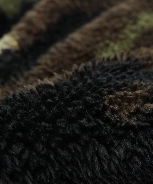 CIAOPANIC（チャオパニック）の「【Ciaopanic】カモ柄スヌード（ストール/ショール・レディース・ブラック/カーキ・FREE）」の5枚目の写真