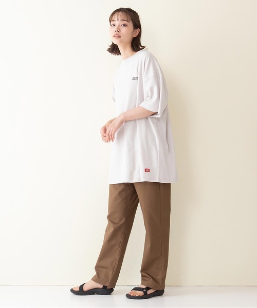 Dickies(ディッキーズ)の「【DICKIES/ディッキーズ】手書き風ビックシルエットバックプリントTシャツ(Tシャツ/カットソー・レディース・ブラック/ライトグレー/チャコールグレー/グレー・MEDIUM/LARGE)」の8枚目の写真