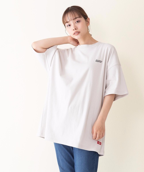 Dickies(ディッキーズ)の「【DICKIES/ディッキーズ】手書き風ビックシルエットバックプリントTシャツ(Tシャツ/カットソー・レディース・ブラック/ライトグレー/チャコールグレー/グレー・MEDIUM/LARGE)」の5枚目の写真