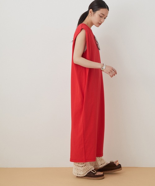 ADAM ET ROPE'（アダムエロペ）の「【アウトレット店舗・WEB限定】タックショルダーワンピース（ワンピース・レディース・グレー系その他/マスタード/チャコールグレー/レッド・FREE）」の4枚目の写真