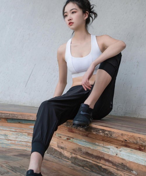 CHEATFULLDAYS（チートフルデイズ）の「フィットネス・ジョギング・ヨガウェア ジョガーパンツ（スポーツグッズ・レディース・ブラック/ネイビー・2L/S/M/L）」の4枚目の写真