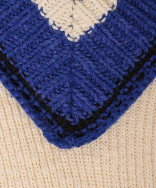 JEANASIS（ジーナシス）の「チルデンVプルオーバー/958380（ニット/セーター・レディース・ホワイト系その他/ブラック系その他/グリーン系その他・FREE）」の16枚目の写真