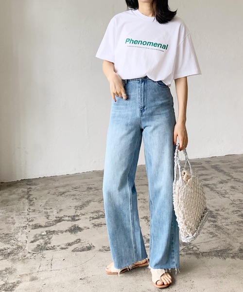 LIAN（リアン）の「PhenomenalカラーロゴプリントTシャツ（Tシャツ/カットソー・レディース・ブラック/パープル/レッド/オフホワイト/グリーン・FREE）」の12枚目の写真