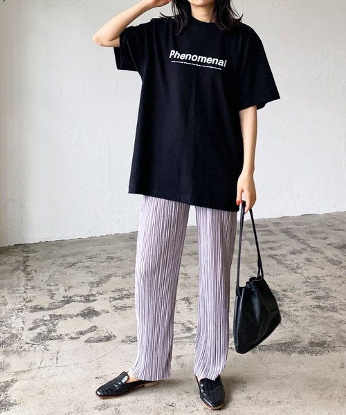 LIAN（リアン）の「PhenomenalカラーロゴプリントTシャツ（Tシャツ/カットソー・レディース・ブラック/パープル/レッド/オフホワイト/グリーン・FREE）」の8枚目の写真