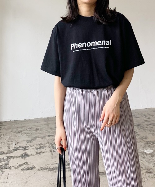 LIAN（リアン）の「PhenomenalカラーロゴプリントTシャツ（Tシャツ/カットソー・レディース・ブラック/パープル/レッド/オフホワイト/グリーン・FREE）」の19枚目の写真