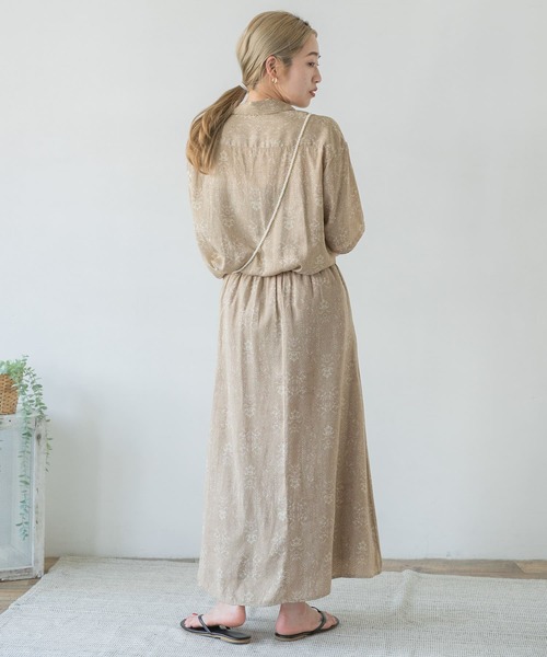 ITEMS URBANRESEARCH(アイテムズ アーバンリサーチ)の「プリントセミフレアスカート(スカート・レディース・チャコールグレー/ベージュ/オフホワイト・FREE)」の7枚目の写真