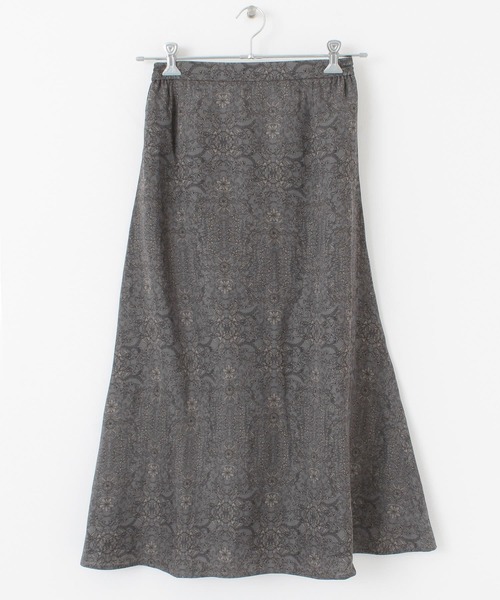 ITEMS URBANRESEARCH(アイテムズ アーバンリサーチ)の「プリントセミフレアスカート(スカート・レディース・チャコールグレー/ベージュ/オフホワイト・FREE)」の21枚目の写真