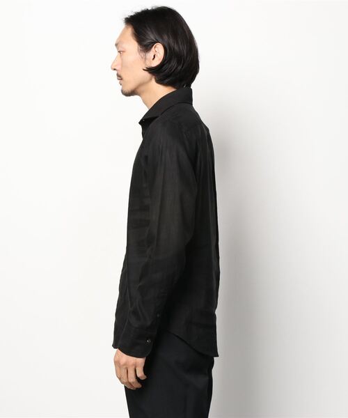 1 piu 1 uguale 3（ウノピゥウノウグァーレトレ）の「PLAIN（シャツ/ブラウス・メンズ・ホワイト/ブラック/ネイビー/カーキ・Ⅲ/Ⅳ/Ⅵ/Ⅴ/Ⅶ/Ⅷ）」の14枚目の写真