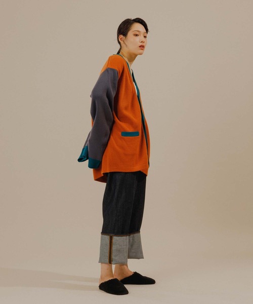 ADAM ET ROPE'(アダムエロペ)の「【LOGAN/ローガン別注】Color Block Cardigan(カーディガン/ボレロ・メンズ・オレンジ系その他3/ベージュ・L/M)」の21枚目の写真