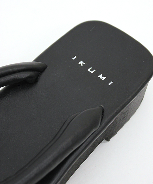 i(アイ)の「GETA(サンダル・レディース・ブラック/ホワイト・SMALL/MEDIUM/LARGE/26.5cm)」の6枚目の写真