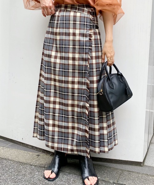 mysty woman（ミスティウーマン）の「タータンチェックラップスカート 216828（スカート・レディース・ブラック/ベージュ/アイボリー・FREE）」の21枚目の写真