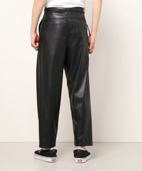 VEIN （ヴェイン）の「VEIN SYNTHETIC LEATHER BELTED BALLOON