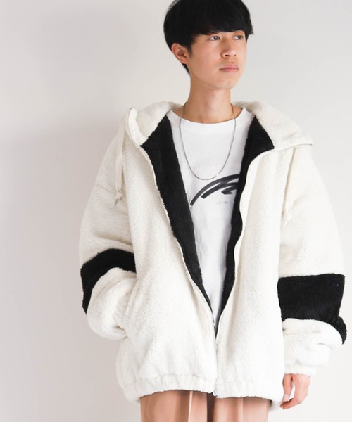 Anytime Songs（エニータイムソングス）の「ビッグシルエット もこもこボアフードブルゾン（ブルゾン・レディース・オフホワイト/ブラック/ベージュ・MEDIUM/LARGE/X-LARGE）」の13枚目の写真
