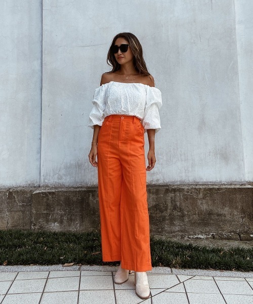 esutoreja(エストレジャ)の「センターステッチカラーストレートパンツ(その他パンツ・レディース・オレンジ/ブラック/イエロー・S/M)」の7枚目の写真