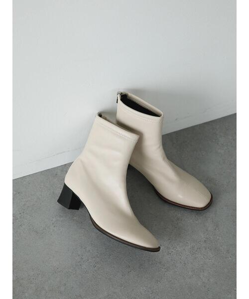 koe(コエ)の「スクエアストレッチブーツ*(ブーツ・レディース・ブラック/アイボリー・S/M/L)」の1枚目の写真