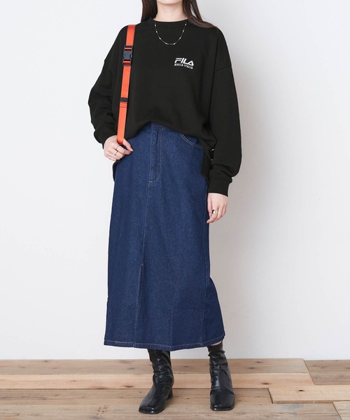 FILA（フィラ）の「FILA/ フィラ フロント刺繍＆バックロゴプリント ビッグシルエット裏毛バックスリットスウェット（スウェット・レディース・スモークピンク/グレイッシュベージュ/モカ/グリーン系その他/ブラック/オフホワイト・FREE）」の7枚目の写真