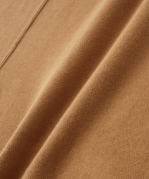 FILA（フィラ）の「FILA/ フィラ フロント刺繍＆バックロゴプリント ビッグシルエット裏毛バックスリットスウェット（スウェット・レディース・スモークピンク/グレイッシュベージュ/モカ/グリーン系その他/ブラック/オフホワイト・FREE）」の15枚目の写真