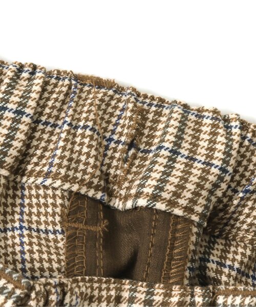 BREEZE（ブリーズ）の「サイドラインチェックパンツ 10分丈（その他パンツ・キッズ・ブラック/レッド/ベージュ・90/140/110/150/120/100/130）」の9枚目の写真