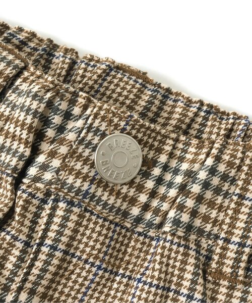 BREEZE（ブリーズ）の「サイドラインチェックパンツ 10分丈（その他パンツ・キッズ・ブラック/レッド/ベージュ・90/140/110/150/120/100/130）」の16枚目の写真