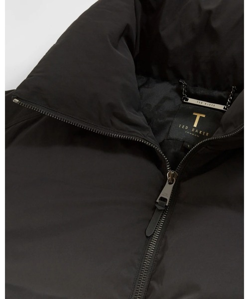 Ted Baker(テッドベーカー)の「ALEXIII ベルト付き パファージャケット(ダウンジャケット/コート・レディース・ホワイト/ブラック・1/2/3/0)」の14枚目の写真