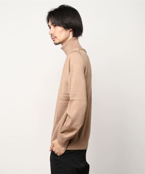 BROOKS BROTHERS（ブルックスブラザーズ）の「メリノウール タートルネックセーター（ニット/セーター・メンズ・キャメル/ライトグレー/ネイビー/ブラック・X-SMALL/MEDIUM/LARGE/SMALL）」の6枚目の写真