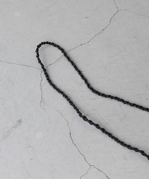 Aeta(アエタ)の「Aeta THIN BASKET : XS(ショルダーバッグ・メンズ・ブラック/アイボリー/グレイッシュベージュ・FREE)」の6枚目の写真