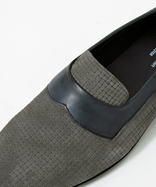 alfredoBANNISTER(アルフレッドバニスター)の「【ALL IN ONE PRODUCTS】型押し オペラシューズ / スリッポン / ローファー(ローファー・メンズ・グレー/ブラック系その他・44/40/39/41/42/43)」の16枚目の写真