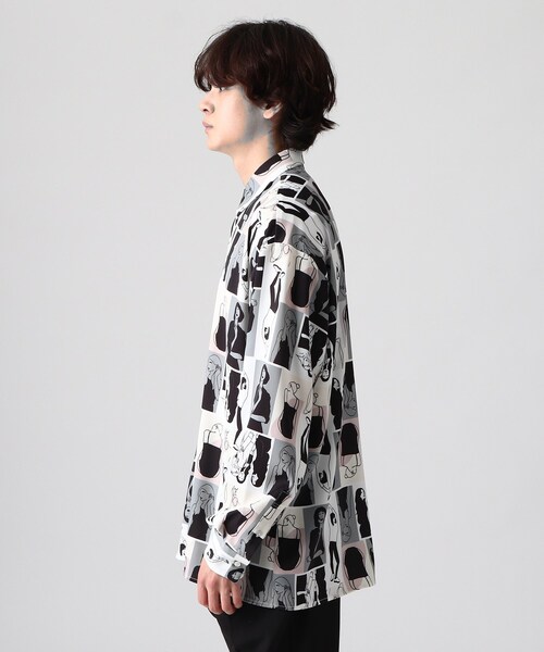 tk.TAKEO KIKUCHI(ティーケータケオキクチ)の「◆ポートレートピクチャーシャツ(ユニセックスアイテム)(シャツ/ブラウス・メンズ・ホワイト系4/ブラック系3・02/03/66)」の3枚目の写真