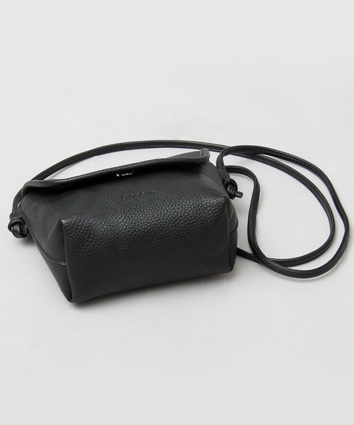 glabella（グラベラ）の「シボPU マイクロ フラップ ミニショルダーバッグ（ショルダーバッグ・メンズ・ブラック・FREE）」の9枚目の写真