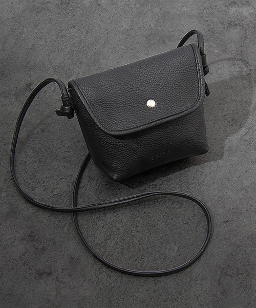 glabella（グラベラ）の「シボPU マイクロ フラップ ミニショルダーバッグ（ショルダーバッグ・メンズ・ブラック・FREE）」の19枚目の写真