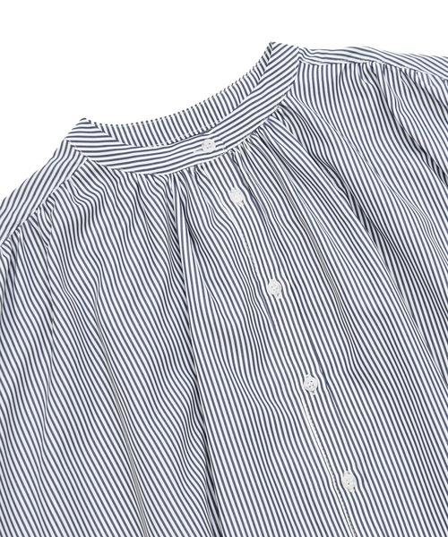 sango(sango)の「先染めストライプギャザーワンピース(ワンピース・レディース・ライトブルー/ネイビー/レッド・FREE)」の11枚目の写真