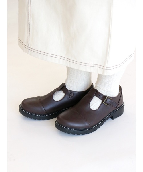 ehka sopo(エヘカソポ)の「Tストラップシューズ(その他シューズ・レディース・ブラック/ブラウン/オフホワイト/キャメル・SMALL/MEDIUM/LARGE)」の4枚目の写真