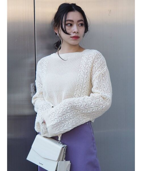 EVRIS（エヴリス）の「シアークロシェレースアップニットトップス（ニット/セーター・レディース・ホワイト/ブラック/グリーン・FREE）」の17枚目の写真